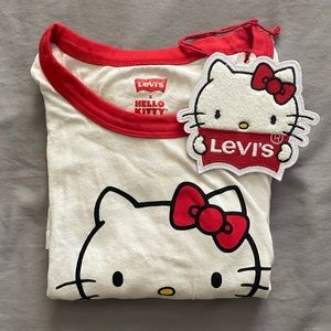 Hello Kitty x Levi’s T-Shirt